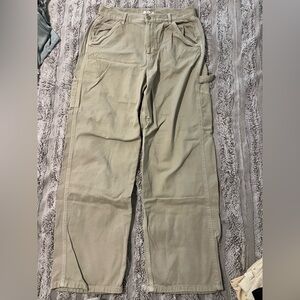 Women’s Tan Cargo Pants